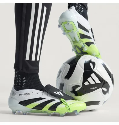 Бутсы унисекс Adidas Predator Elite Ft White JI1092