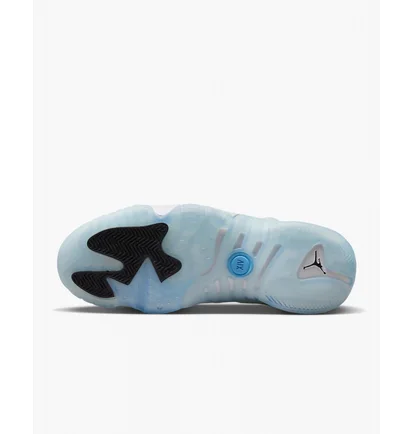 Кросівки чоловічі Air Jordan Jumpman Two Trey White DO1925-104