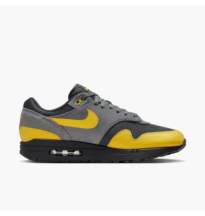Кроссовки мужские Nike Air Max 1 Ess Grey/Yellow FZ5808-014