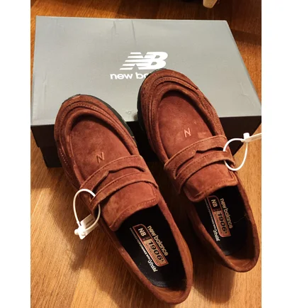 Кроссовки унисекс New Balance Loafers Brown U1906LNS