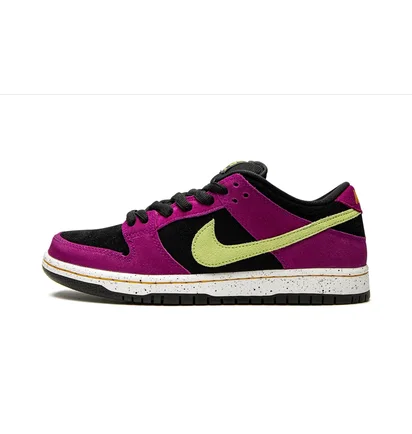 Кроссовки унисекс Nike Sb Dunk Low Black/Violet BQ6817-501
