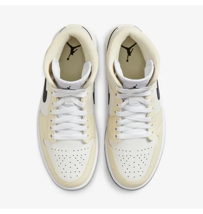 Кроссовки женские Nike Air Jordan 1 Mid Coconut Milk W White/Beige Bq6472-121