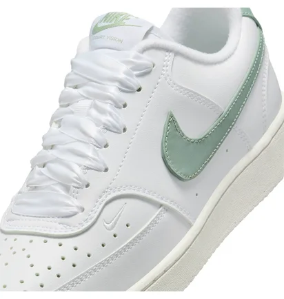 Кроссовки женские Nike Court Vision Low Next Nature WomenS Shoes White HV5246-102