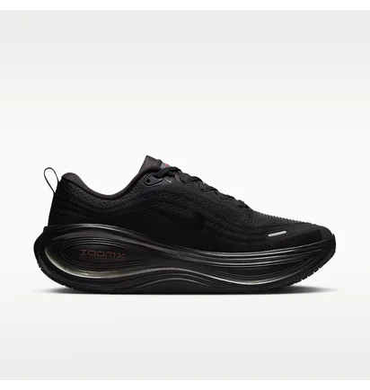 Кросівки чоловічі Nike Vomero 18 Black HV8150-007