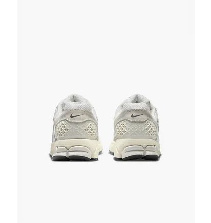 Кроссовки мужские Nike Zoom Vomero 5 White HF0731-007