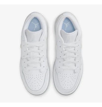 Кросівки дитячі Air Jordan 1 Low White Ice Blue Glitter Swoosh White FQ9112-100
