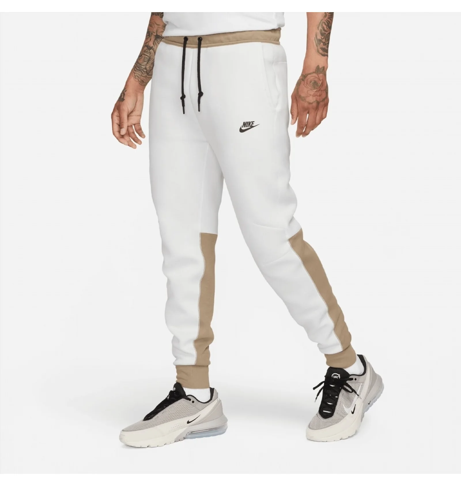 ᐉ Штаны мужские Nike Tech Fleece Jogger White FB8002-121 - купить