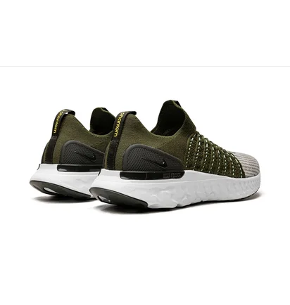 Кросівки чоловічі Nike React Phantom Run Flyknit 2 Olive DX2311-300
