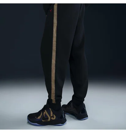 Штани чоловічі Nike Kb Tf Lny Black HQ4699-010