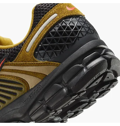 Кроссовки мужские Nike Zoom Vomero 5 Olive/Black IH1344-300