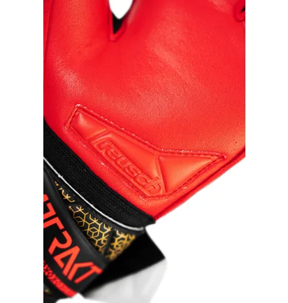 Перчатки вратарские детские Reusch Attrakt Silver Junior Red 5572215-7075