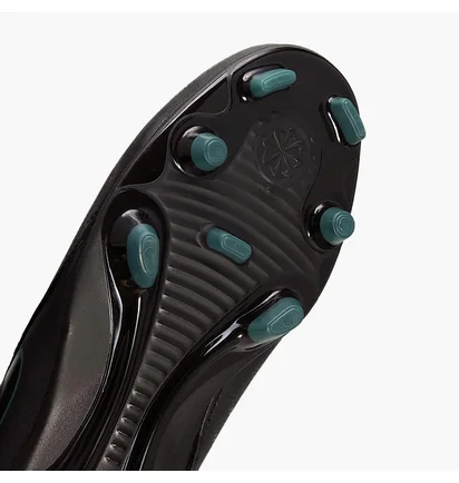 Бутсы детские Nike Phantom Luna Ii Club Fg/Mg Black FJ2601-002