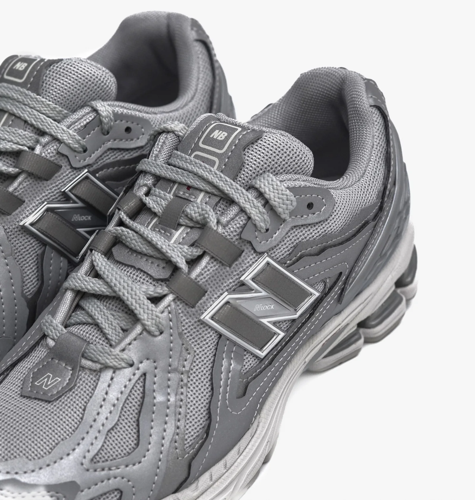 ᐉ Кроссовки унисекс New Balance Protection Pack Reflective Grey