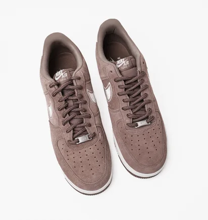 Кроссовки мужские Nike Air Force 1 07 Lv8 Cob Brown HJ4465-200