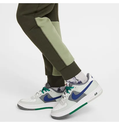 Штаны детские Nike Sportswear Tech Fleece Olive FD3287-325