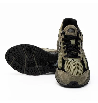 Кроссовки мужские New Balance 2002R Dark Olive M2002ROL