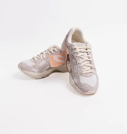 Кроссовки женские Asics Gel-Kayano 14 Beige 1202A105-103
