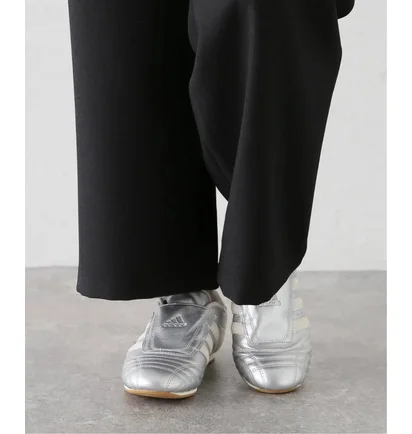 Кроссовки женские Adidas Taekwondo Metallic JS4023