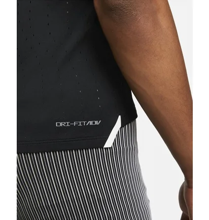 Майка мужская Nike Dri-Fit Adv Aeroswift Black DM4624-010