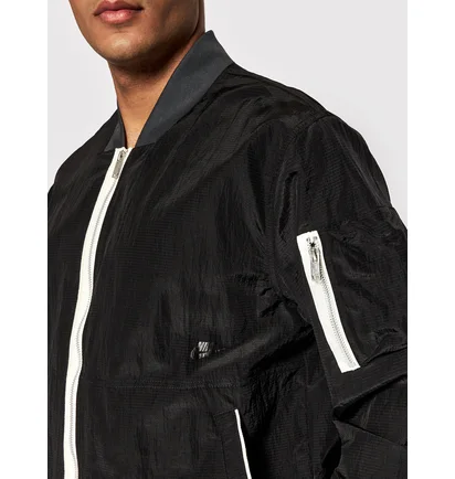 Бомбер мужской Nike Essentials Lined Bomber Jacket Black DM6698-010