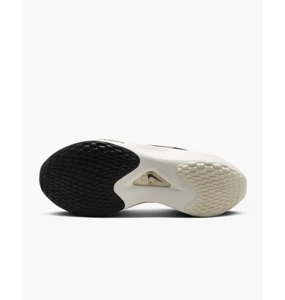 Кросівки чоловічі Nike Zoom Fly 5 Road Running Shoes Black DM8968-002