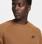Свитшот мужской Nike Sportswear Tech Fleece Crew Brown FB7916-281