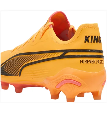 Бутсы унисекс Puma King Ultimate Fg/Ag Yellow 107563-08