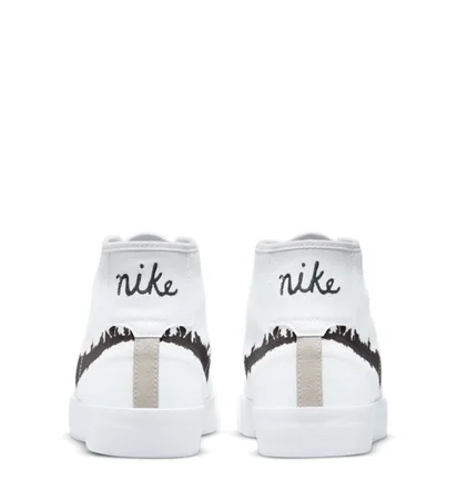 Кеды унисекс Nike Sb Blzr Court Mid Prm White Dm8553-100