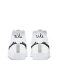 Кеды унисекс Nike Sb Blzr Court Mid Prm White Dm8553-100