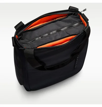 Сумка унісекс Nike Nsw Commute Tote Black FZ6130-011