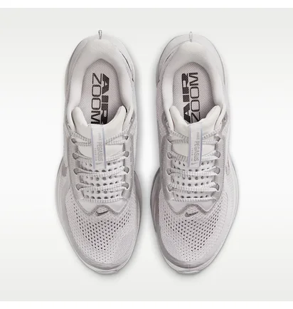 Кросівки жіночі Nike Pegasus Premium WomenS Road Running Shoes Grey HQ2593-005