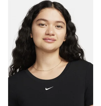 Футболка женская Nike Sportswear Chill Knit Tight Scoop-Back Short-Sleeve Mini-Rib Top Black FN3664-010
