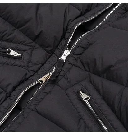 Пуховик чоловічий Stone Island Seamless Tunnel Nylon Down-Tc Hooded Jacket Black 811543128-V0029