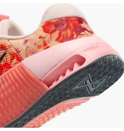 Кросівки жіночі Nike Metcon 9 Amp Pink HJ6210-600