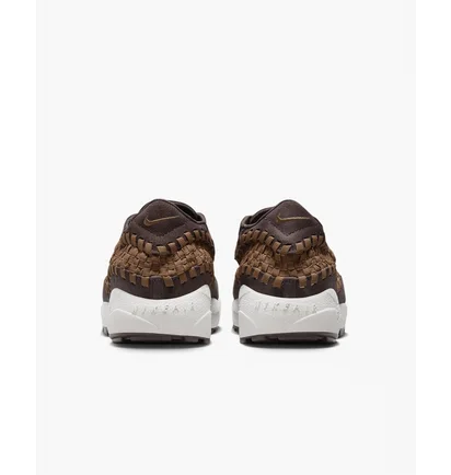 Кросівки жіночі Nike Air Footscape Woven Shoes Brown FB1959-200