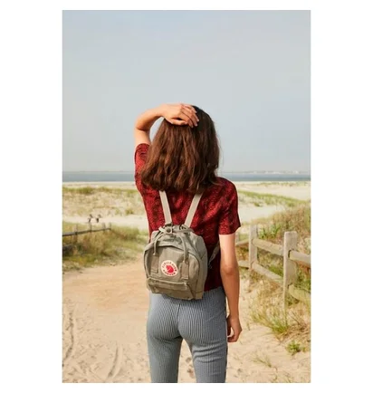 Рюкзак унисекс Fjallraven Kanken Mini Grey 23561.021