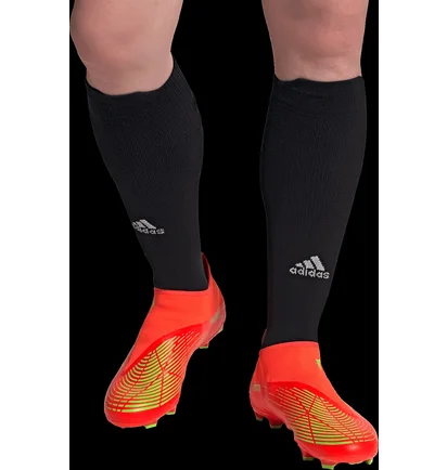 Бутсы унисекс Adidas Predator Edge.3 Ll Fg Red GW1000
