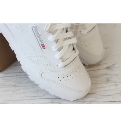 Кроссовки женские Reebok Classic Leather White 50151