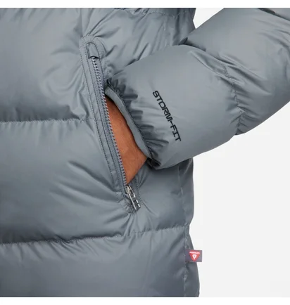 Пуховик чоловічий Nike Sf Wr Pl-Fld Hd Jkt Grey FB8185-077