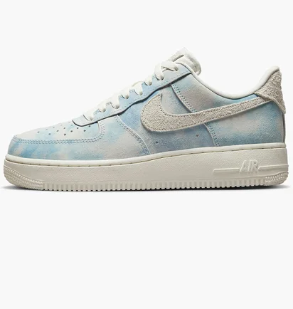 Кроссовки женские Nike Air Force 1 07 Se Light Blue Fd0883-400