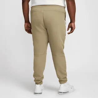 Штаны мужские Nike Tch Flc Jggr Beige FB8002-277