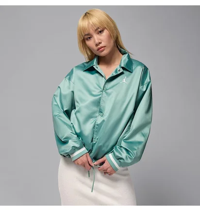 Бомбер женский Nike Coach Green HJ0087-017