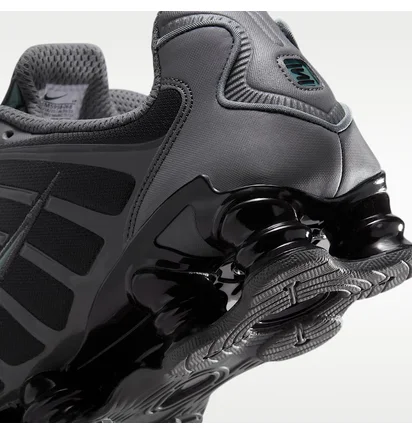 Кросівки чоловічі Nike Shox Tl Black IM5998-068