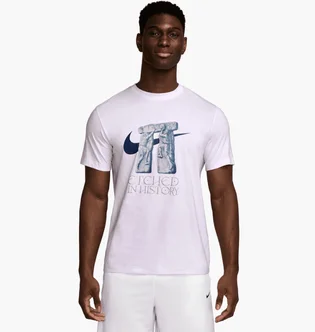 Футболка мужская Nike Etched Tee White HV1699-100