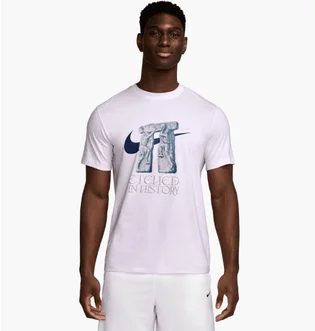 Футболка чоловіча Nike Etched Tee White HV1699-100