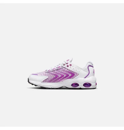 Кросівки дитячі Nike Grade School Air Max Tw White DQ0296-101