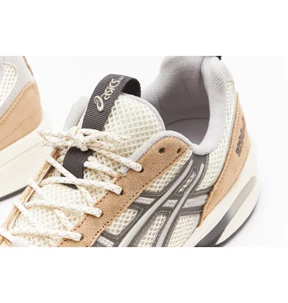 Кроссовки мужские Asics Gel-1090V2 Beige/Brown 1203A224-102