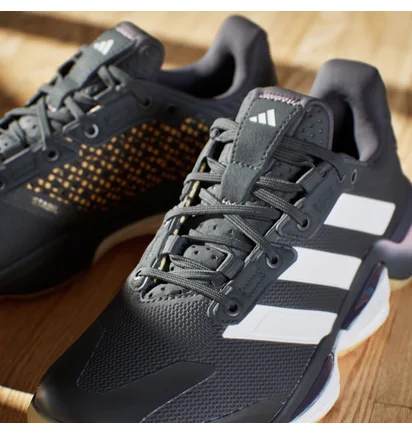 Кросівки жіночі Adidas Stabil 16 Indoor Black IE3585