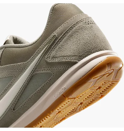 Кросівки чоловічі Nike Gato Beige HQ6020-301
