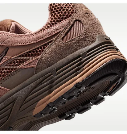 Кроссовки мужские Nike P-6000 Se Brown HF0015-205